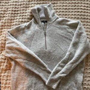Quince Heather Gray Ribbed Knit Sweater